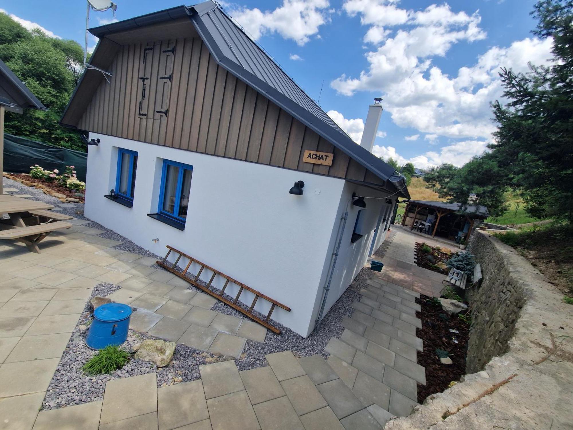 Chalupka Opal A Chalupa Achat Na Luke Lukahuta Chaletstiavnica Banska Stiavnica Na Samote - Samoobsluzny Pristup Cez Pin-Kod Nonstop Εξωτερικό φωτογραφία