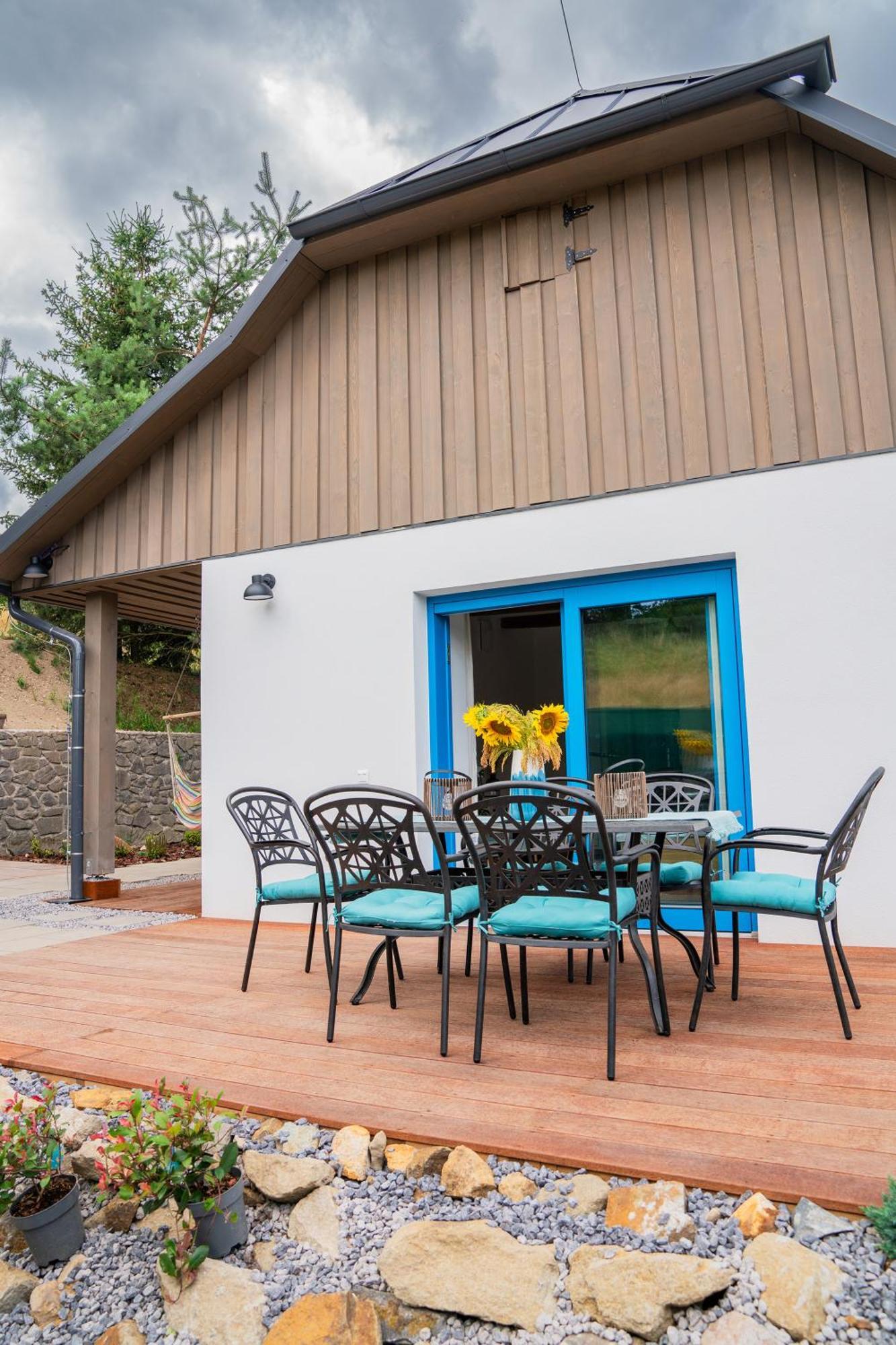 Chalupka Opal A Chalupa Achat Na Luke Lukahuta Chaletstiavnica Banska Stiavnica Na Samote - Samoobsluzny Pristup Cez Pin-Kod Nonstop Εξωτερικό φωτογραφία